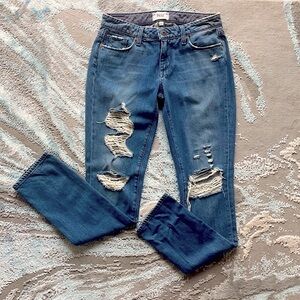 NWOT!!! PAIGE Jeans “Jimmy Jimmy Skinny” Fit - size 25